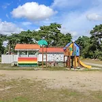 2 Bedroom Awesome In Casa de Férias Neksø