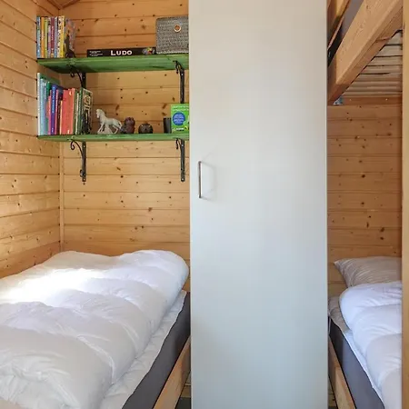 Holiday home 2 Bedroom Awesome In *